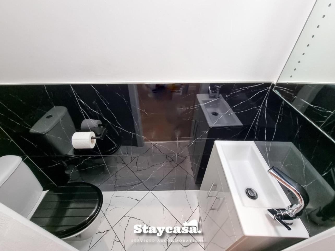 Clarence Co-Living - Private Room Self-Cater مانشستر المظهر الخارجي الصورة