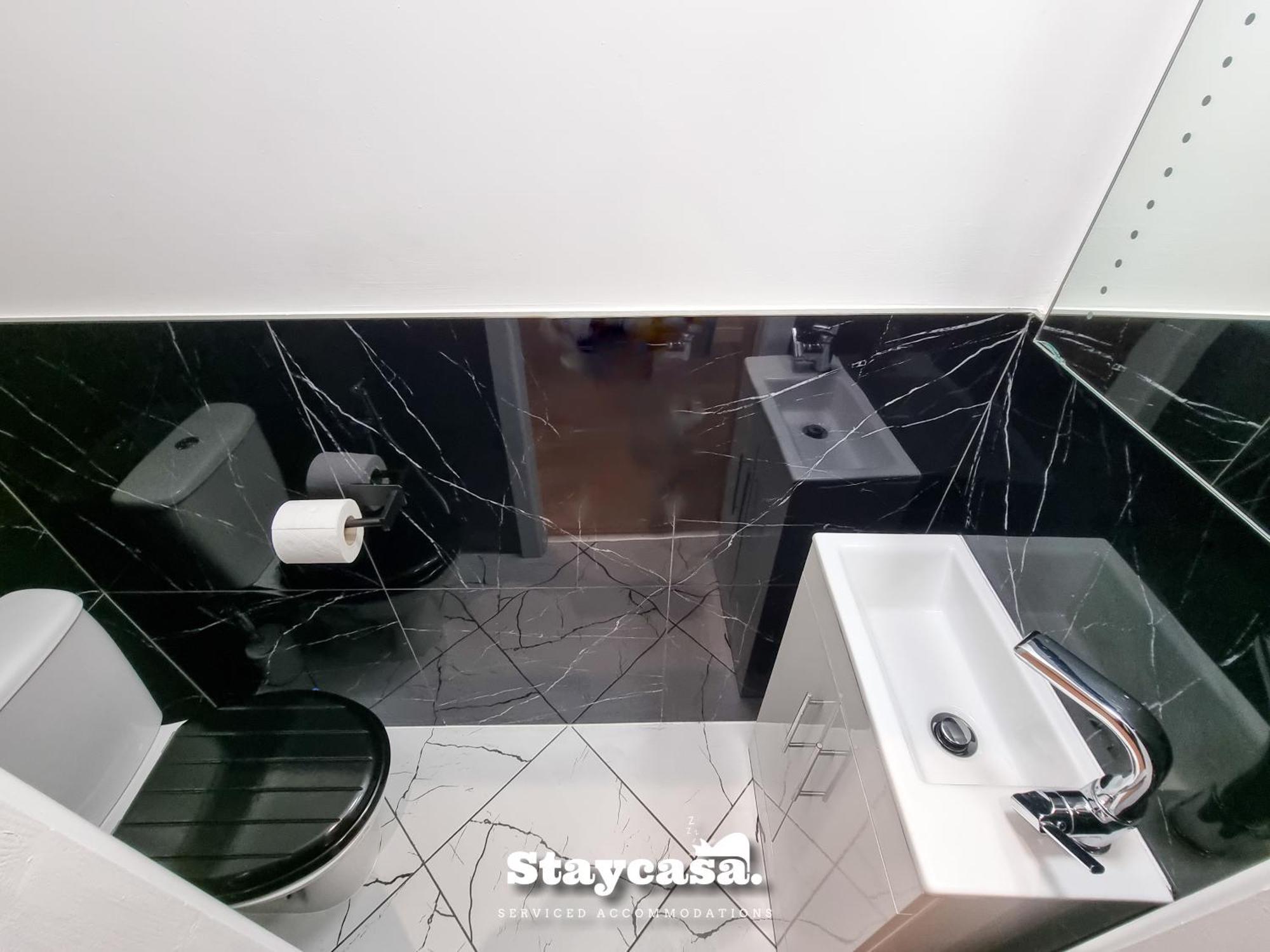 Clarence Co-Living - Private Room Self-Cater مانشستر المظهر الخارجي الصورة